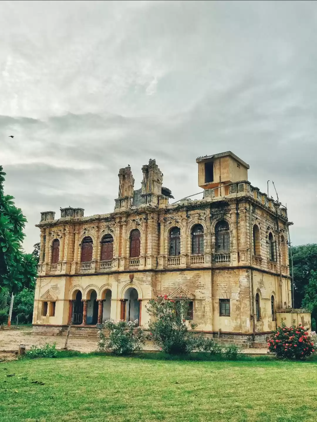 Photo of Sharad Baug Palace