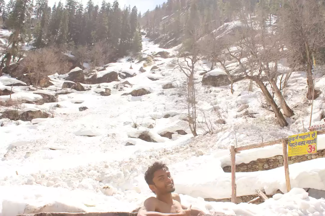 Photo of Kheerganga With A Ba