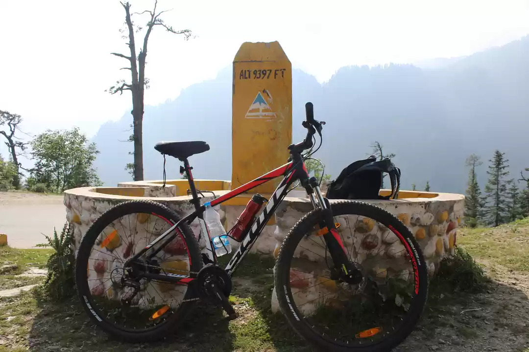 Photo of MANALI KHARDUNG LA C