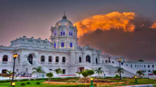 Photo of Charming Places In N