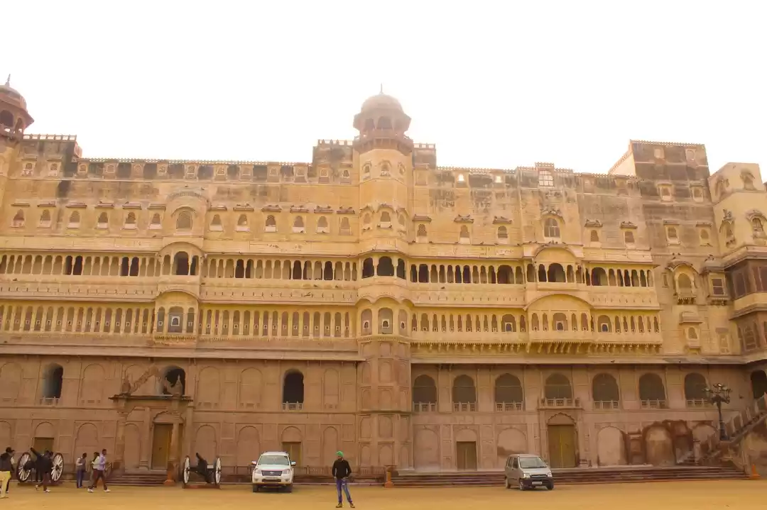 Explore the Majestic Junagarh Fort in Bikaner