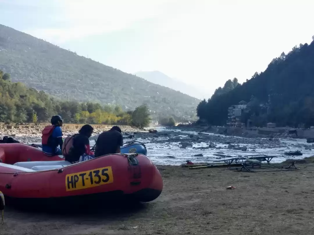 Photo of We sat there, retros