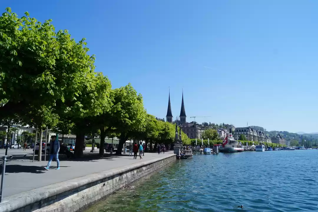 Photo of Lucern and Mt Titlis