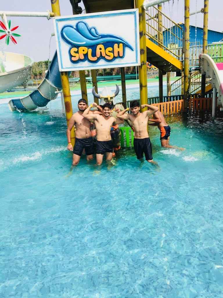 Vrindavan Amusement & Water Park – #