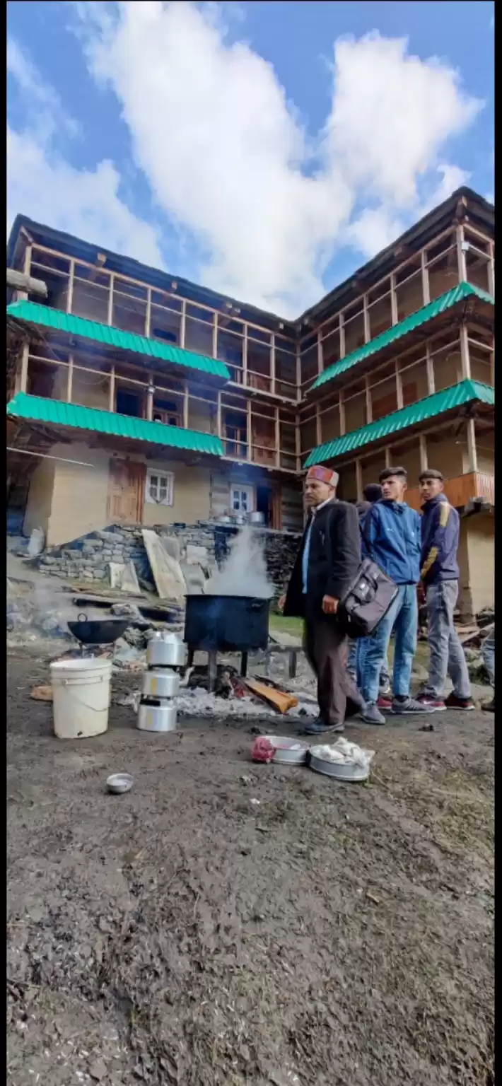 Photo of We Got Love Served o