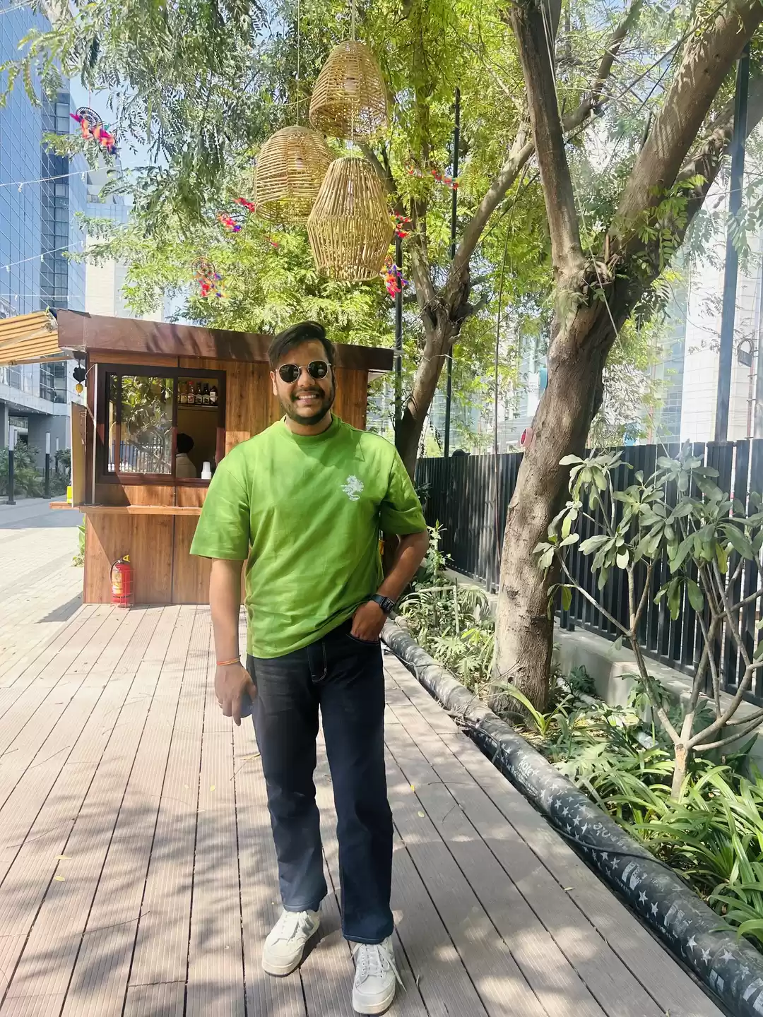 Photo of HIMANSHU DWIVEDI VLOGS