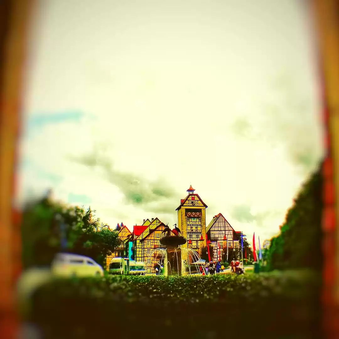 Photo of Its not manderley, 