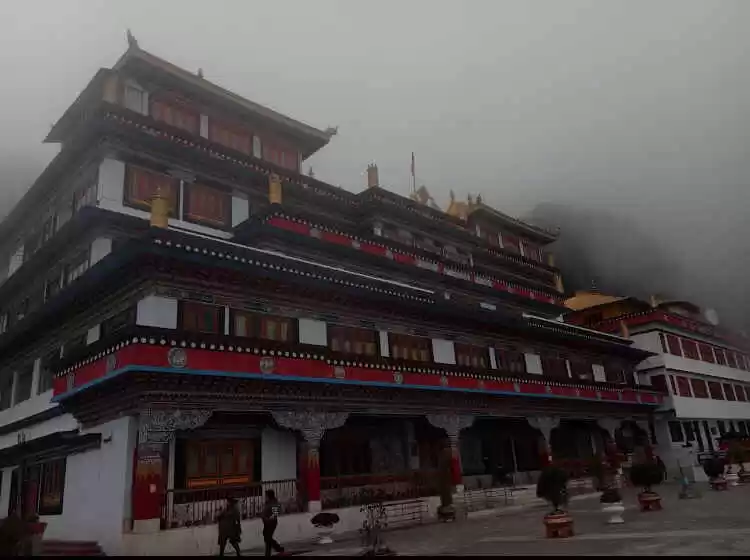 Photo of Weekend Gateway To D