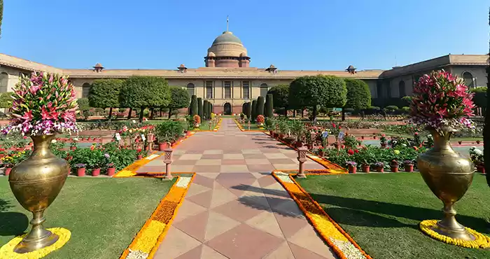 Photo of दिल्ली में हैं तो ये