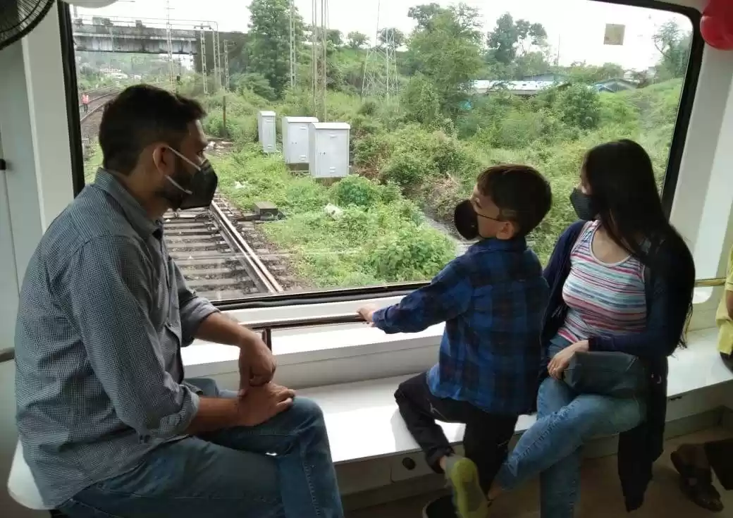 Photo of विस्टाडोम कोच: पर्यट