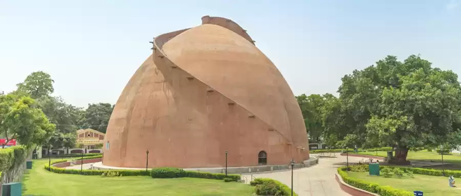 Photo of गोलघर: 235 साल का हो