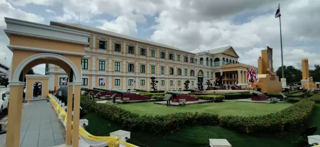 Photo of European Side Of BAN