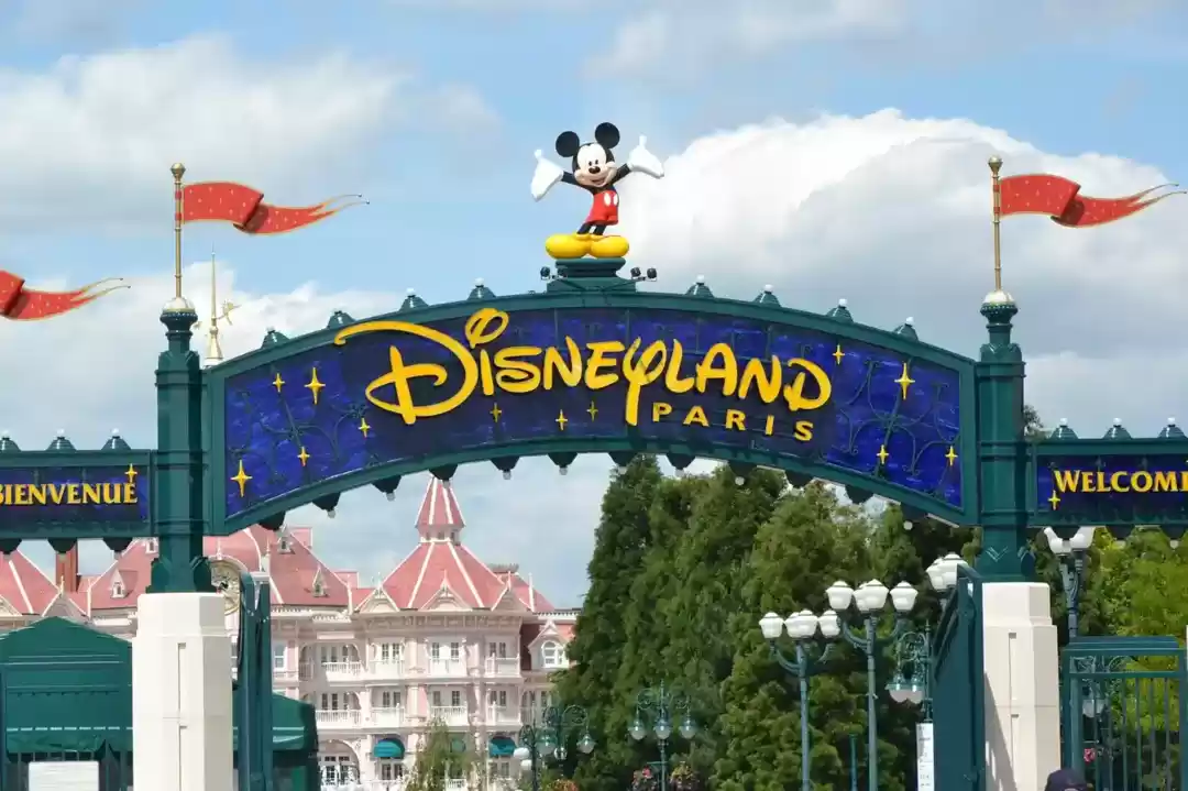 Photo of Disneyland won’t ref