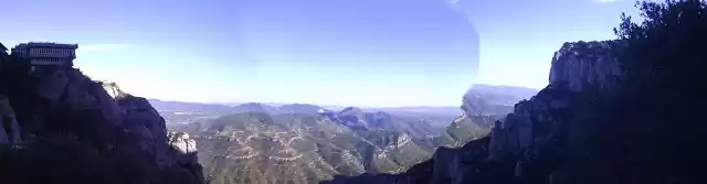 Photo of Barcelona: To live h