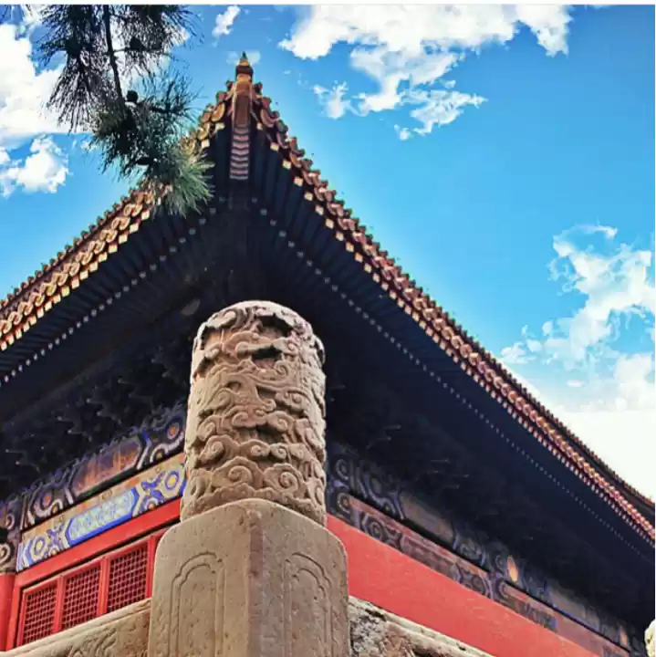 Photo of Two sides of China
