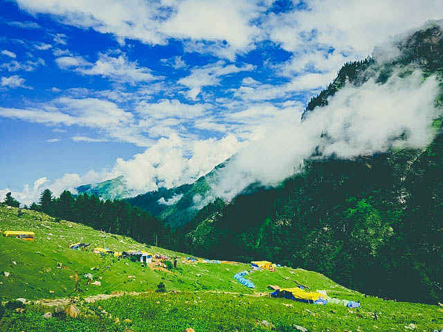 Tranquil Kheerganga - Tripoto