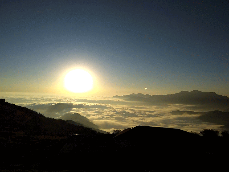 Photo of Sandakphu By Aishwarya Sheral