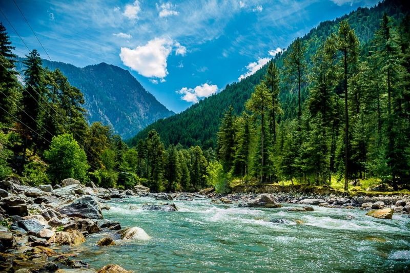 trek in kasol