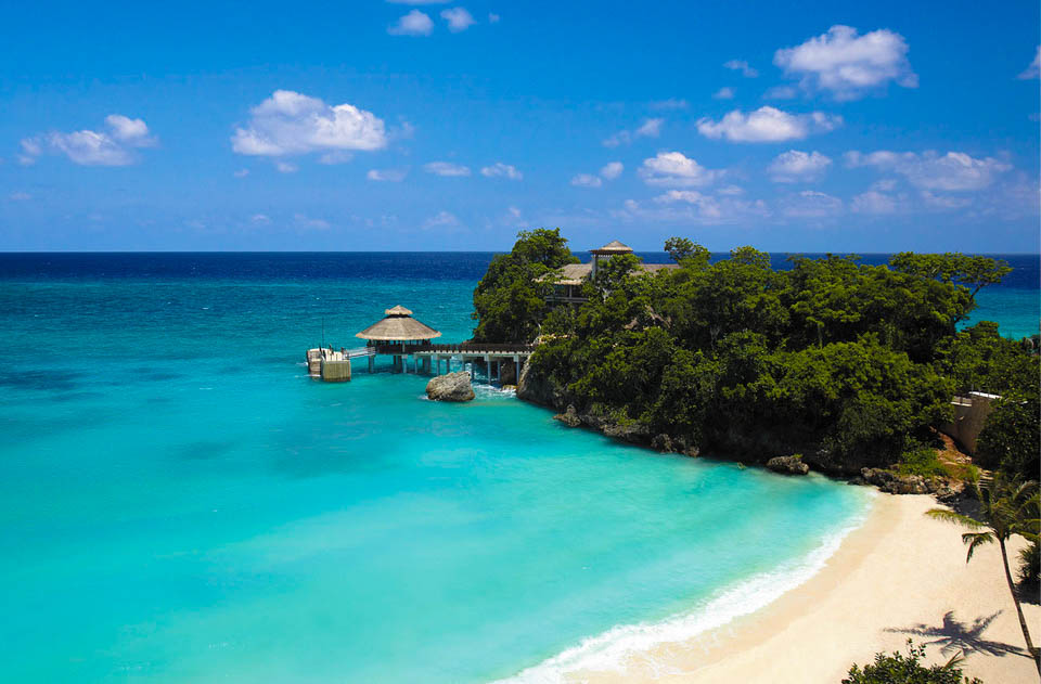 8 Unexplored Yet Affordable Islands In South East Asia That Every