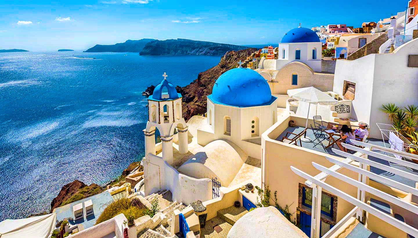 A 7Day Greece Itinerary To Experience The Best Of The Country In Under
